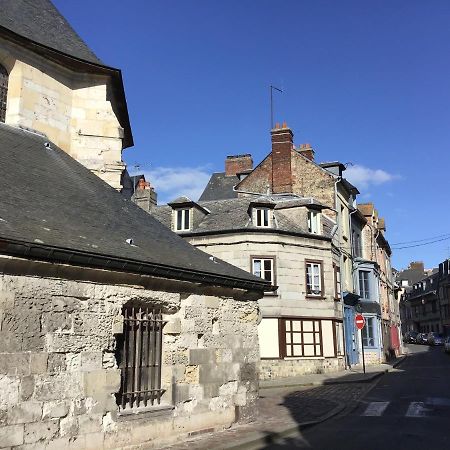Appartement Medicis Avec Garage 翁弗勒尔 外观 照片
